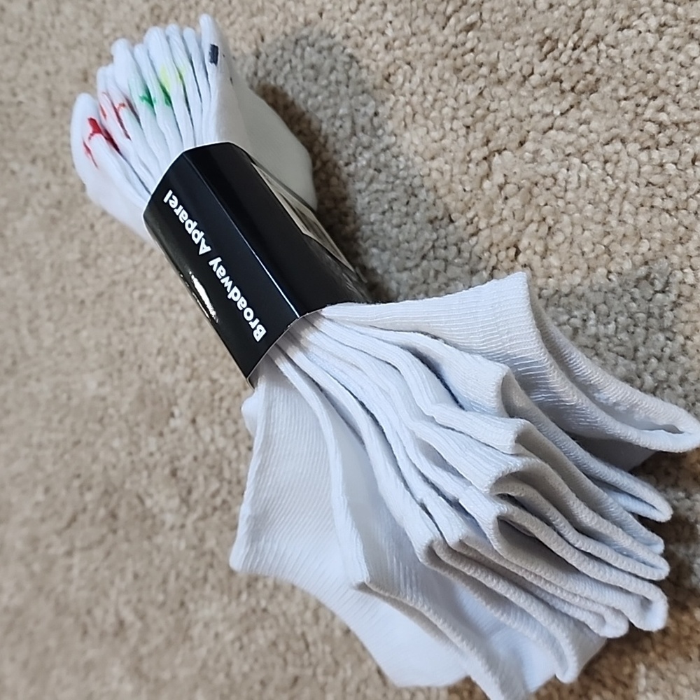Broadway apparel 6 pairs men's ankle no show socks white